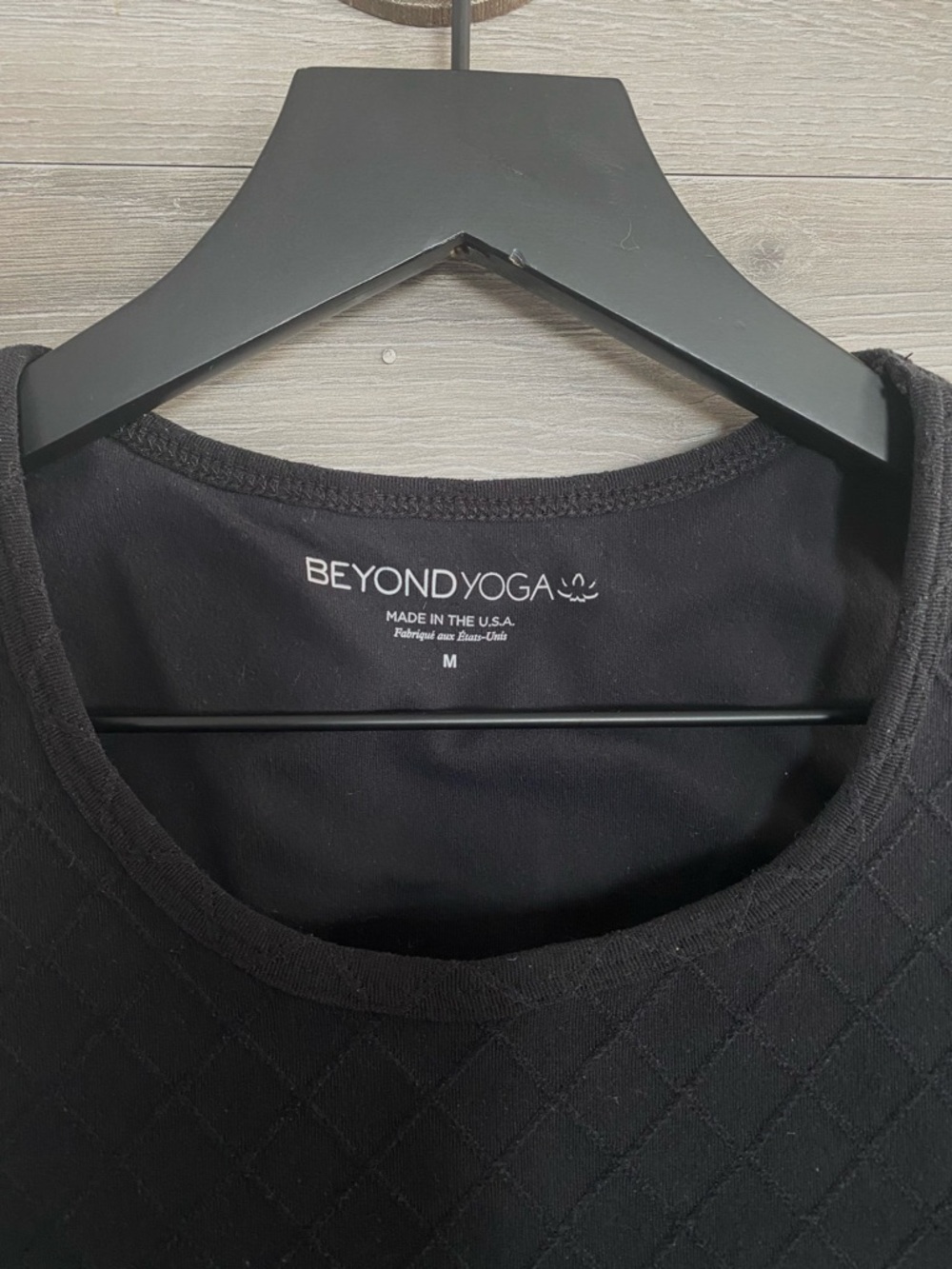 Beyond Yoga Quilted Crop Tank Black - Picture 3 of 6